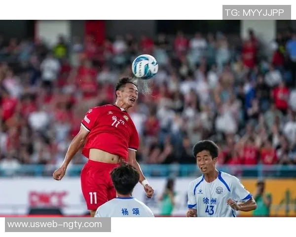 江苏业余足球联赛精彩纷呈球员们展现激情与梦想的舞台 江苏业余足球联赛精彩纷呈球员们展现激情与梦想的舞台