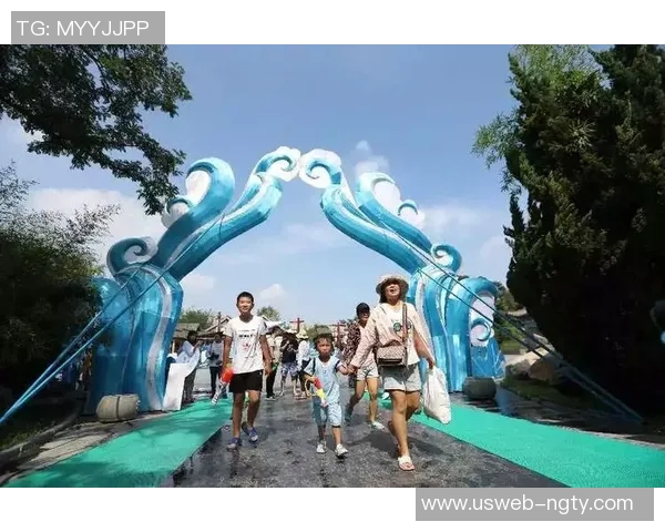 精彩纷呈的彩绘足球宝贝图片大全展现青春活力与艺术魅力 精彩纷呈的彩绘足球宝贝图片大全展现青春活力与艺术魅力